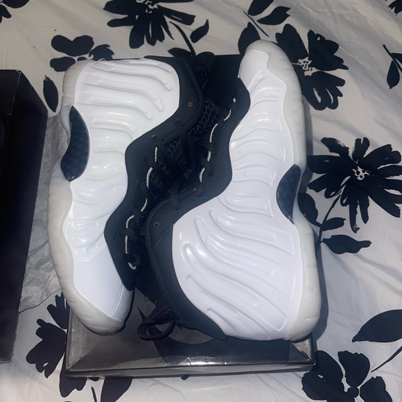 Foam posits size 4.5 white blue / black - Picture 1 of 3